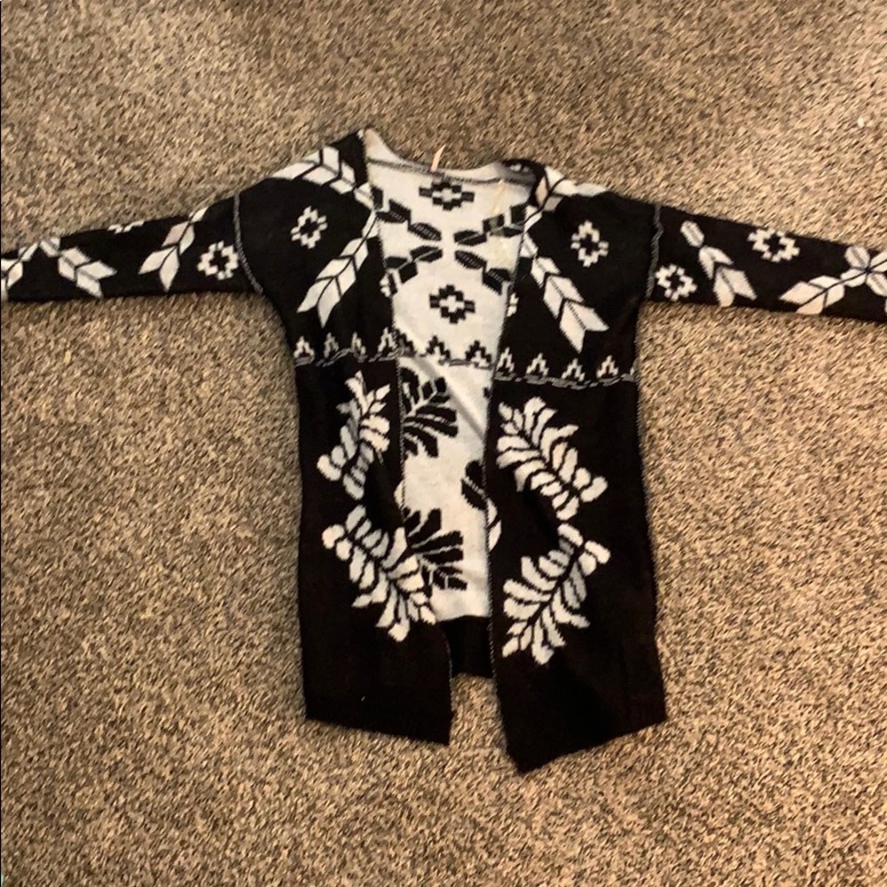 This is a kids cardigan stylish and comfy